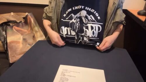 野営女子おとのTシャツ