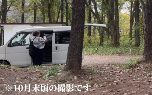 車と並んだJai Jai