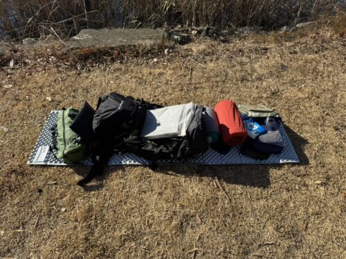 ソロキャンプの荷物