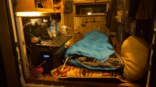 Small base campが使うイスカアルファライト1300EX